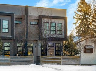 125 N 24th Ave NE UNIT 1, Calgary, AB T2E 1W7