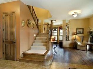 150 Sunrise Ct, Hamel, MN 55340