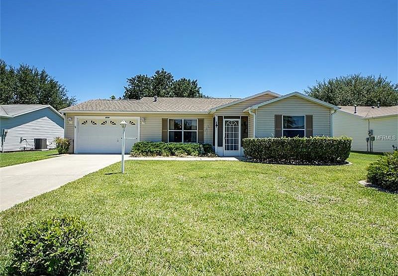 1st image of 2720 Privada Dr