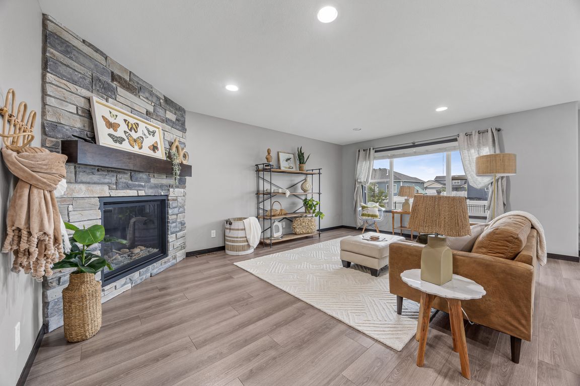 next background image