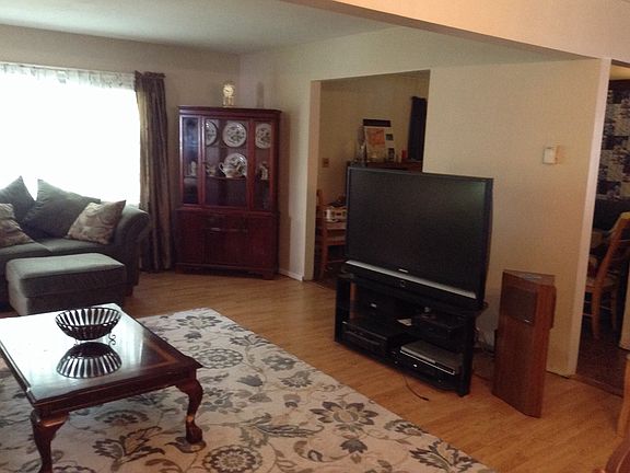 5th image of 43 Abbot Ln