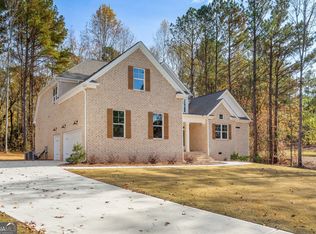 2002 Millstream Ct, Griffin, GA 30224