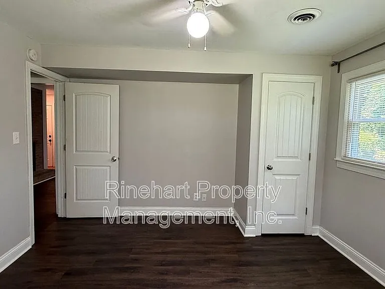 645 Greenbriar Ave — Photo 20