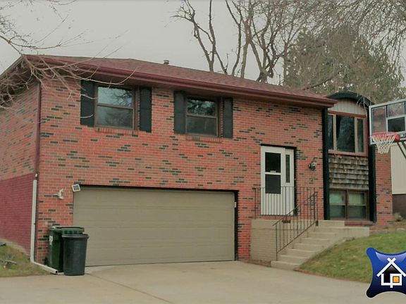 4th image of 2130 Ammon Ave