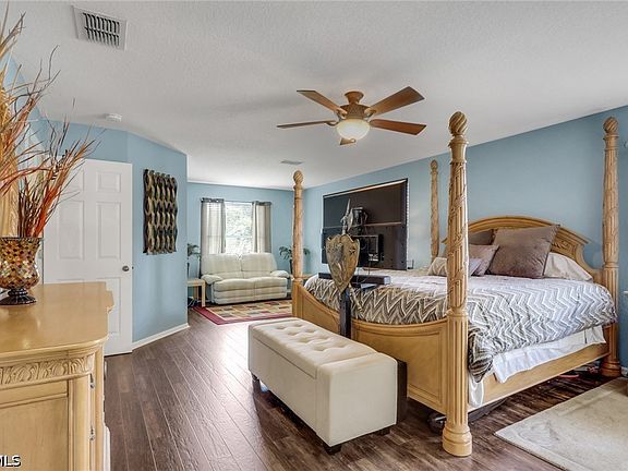 2nd image of 12840 Havenridge Cir