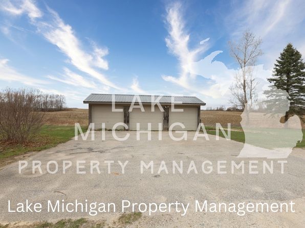 2112 Adams St SW, Byron Center, MI 49315