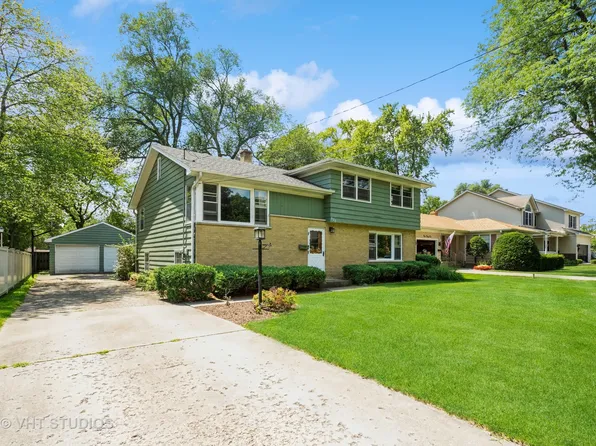 528 W Indiana St, Wheaton, IL 60187