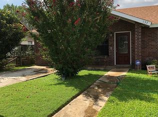 137 Rio Grande St, Uvalde, TX 78801