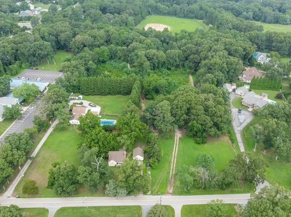 304 W Pasadena Rd, Millersville, MD 21108