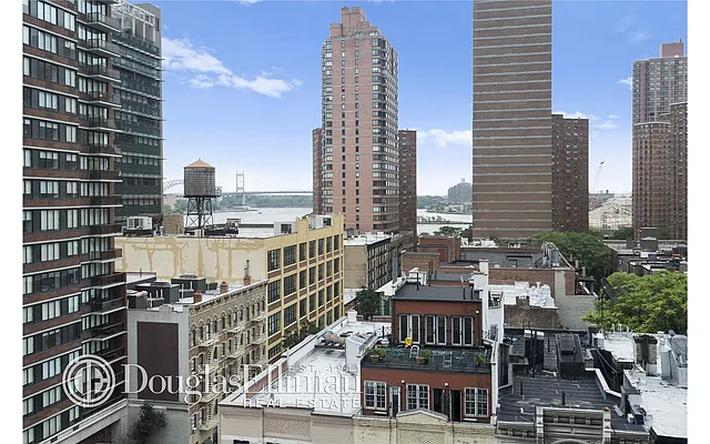 Rented by Douglas Elliman | media 25