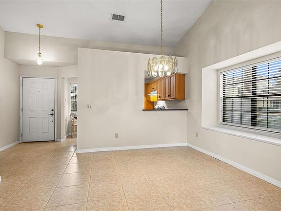 5th image of 5100 Burchette Rd Unit 300