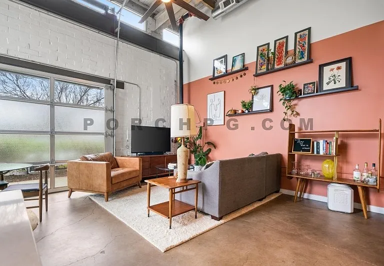 1661 La France St NE #228 — Photo 11