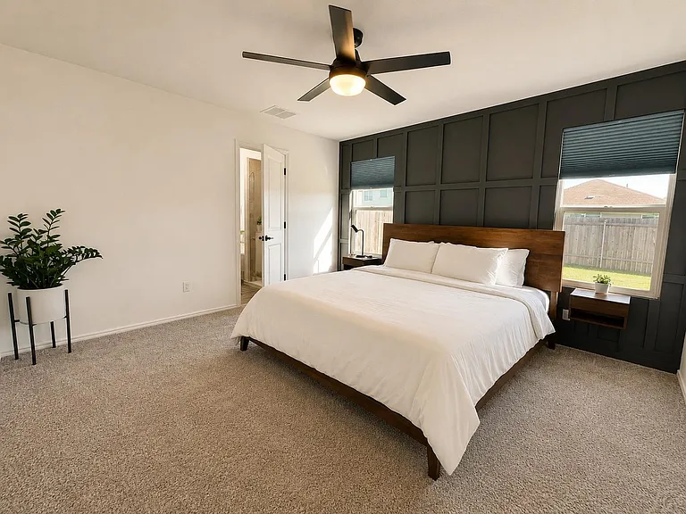 208 Longbridge Dr — Photo 4