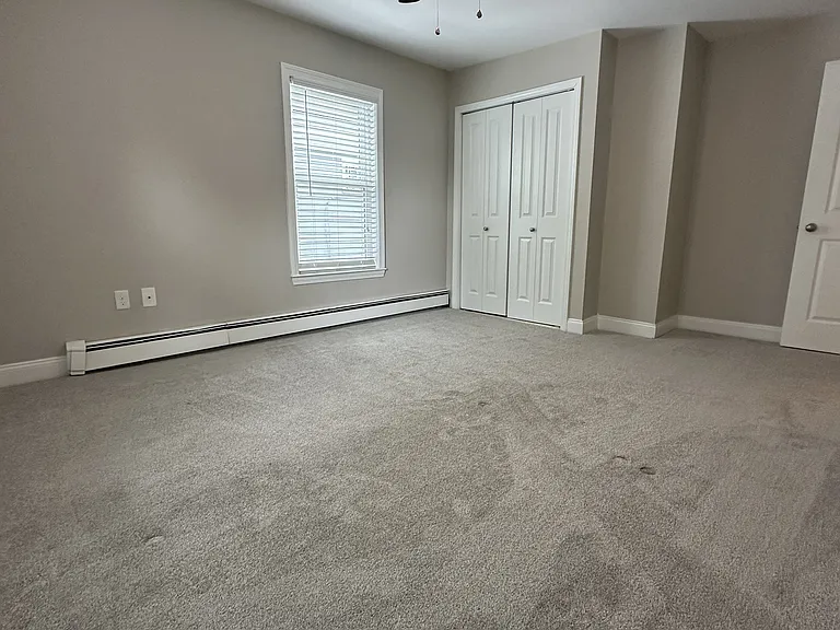 20-22 Lafayette Rd #2 — Photo 10
