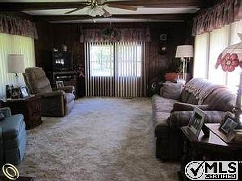 Front living room.jpg