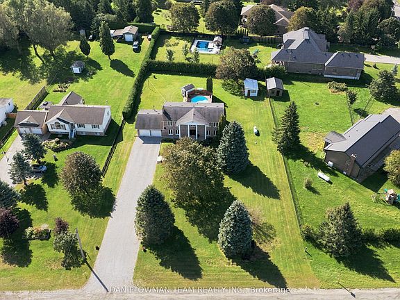 2nd image of 4451 Ganaraska Rd