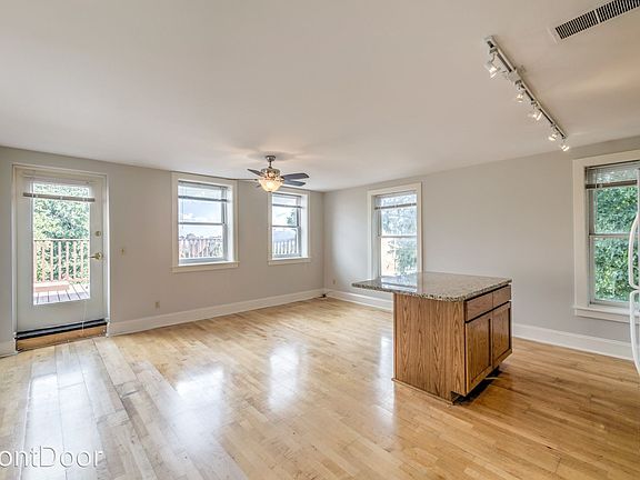 4th image of 2500 S 18th St APT V