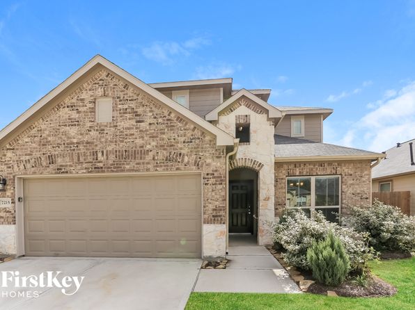 7215 Victorville Dr