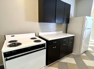 635 3rd Ave APT 2, Freedom, PA 15042