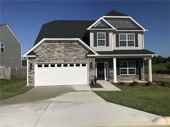 706 Breeders Cup Dr #641, Whitsett, NC 27377
