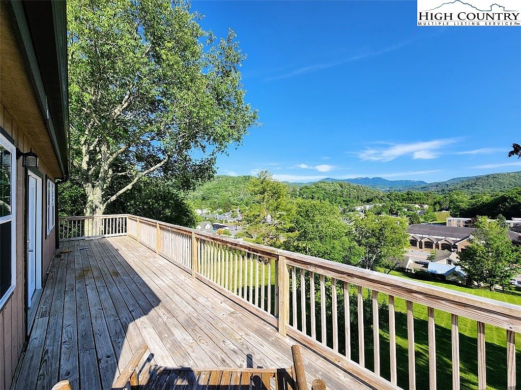 319 Klonteska Drive, Beech Mountain, NC 28604 Zillow