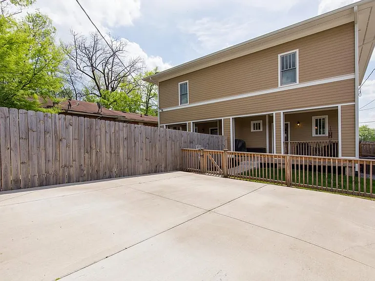 1101A Petway Ave — Photo 11