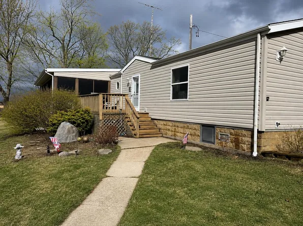 N5101 Lueck Ln, Princeton, WI 54968