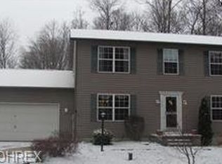 11245 Bloom Rd, Garrettsville, OH 44231