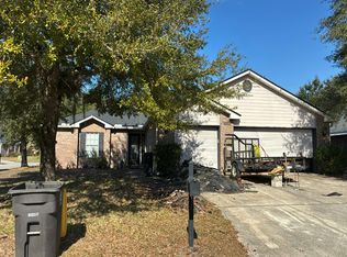 10719 Sandy Oaks Dr, Jacksonville, FL 32221