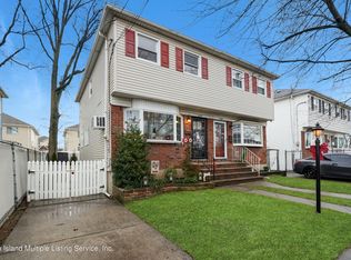 449 Beach Rd, Staten Island, NY 10312