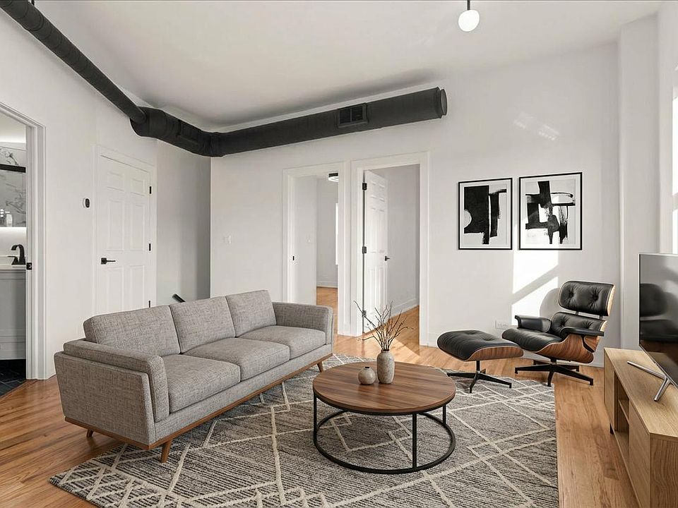 1st image of 456 N Paulina St #2