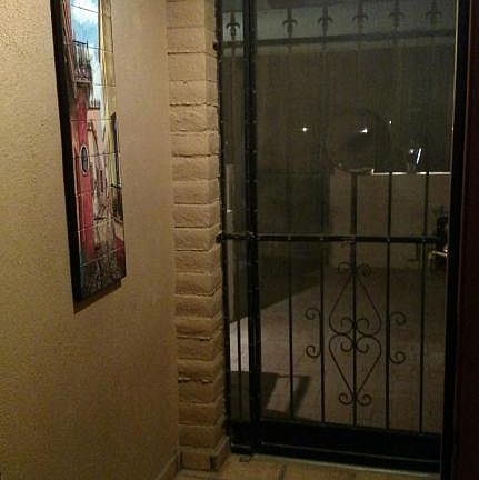 4th image of 2065 S Abrego Dr
