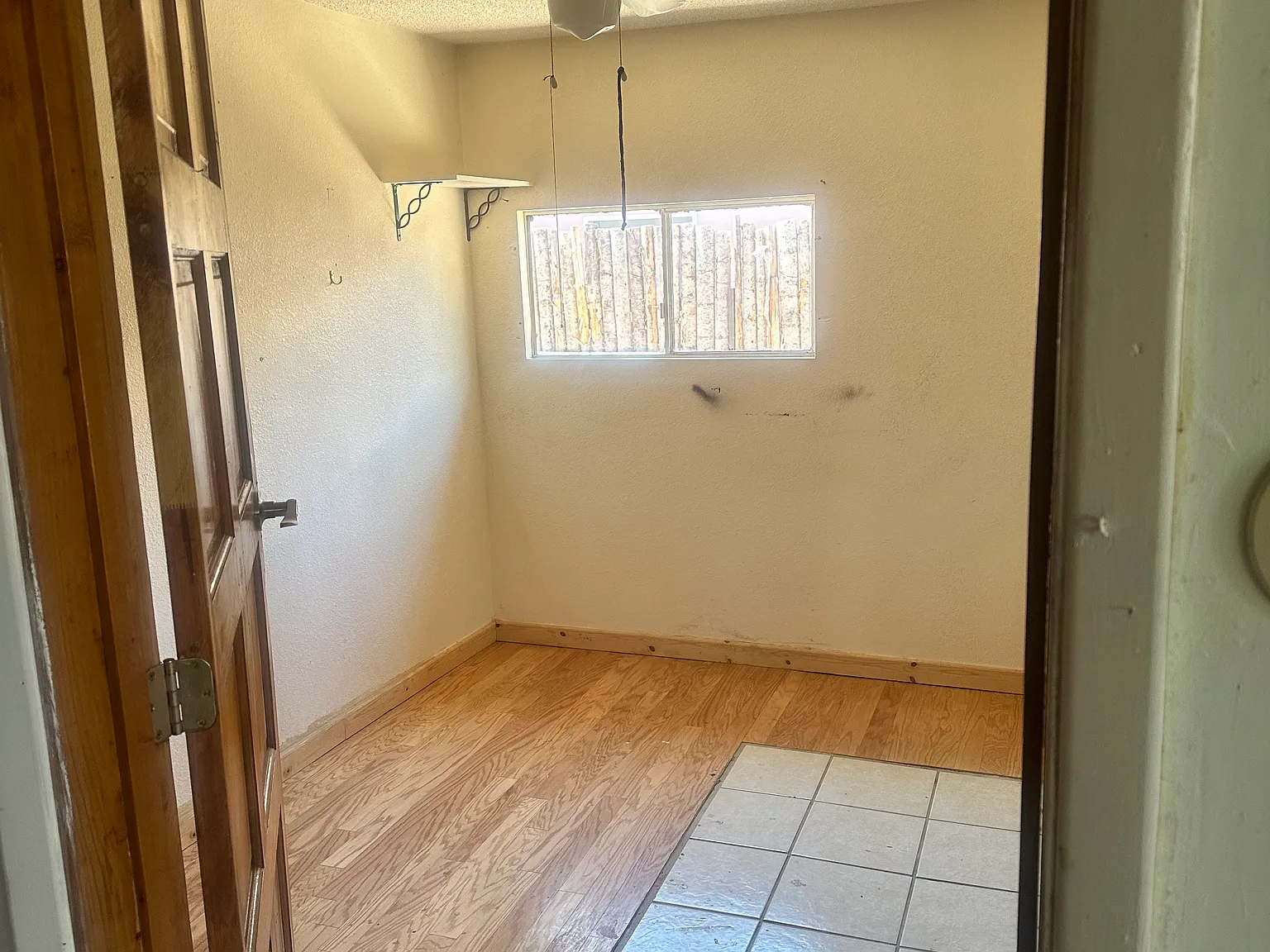 1011 Velarde Rd — Photo 3