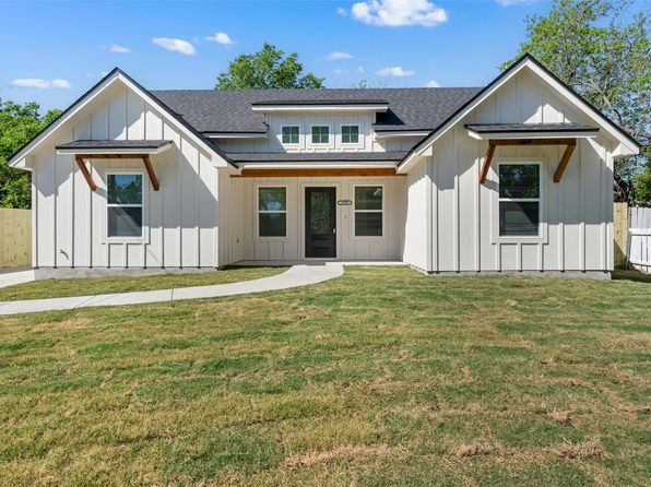 1105 S 27th St, Waco, TX 76711