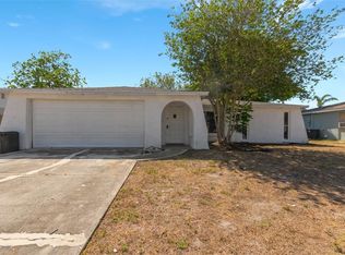 9301 Ledgestone Ln, Port Richey, FL 34668