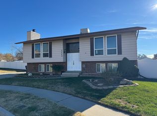 2809 W 4875 S, Roy, UT 84067