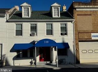 110 Valley St, Lewistown, PA 17044