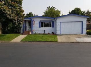 22 Hancock Dr, Roseville, CA 95678