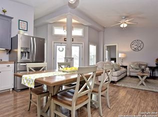 567 Pr 180, Helotes, TX 78023