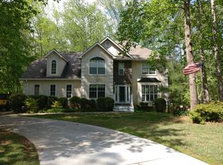 150 Rosignol Dr, Sharpsburg, GA 30277