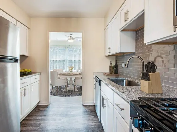 Emerald Springs Apartment Homes