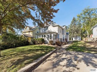 4360 Seward St, Omaha, NE 68111