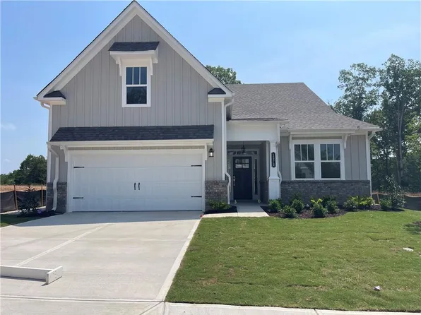 1972 Assembly Cir Lot 104, Gainesville, GA 30501