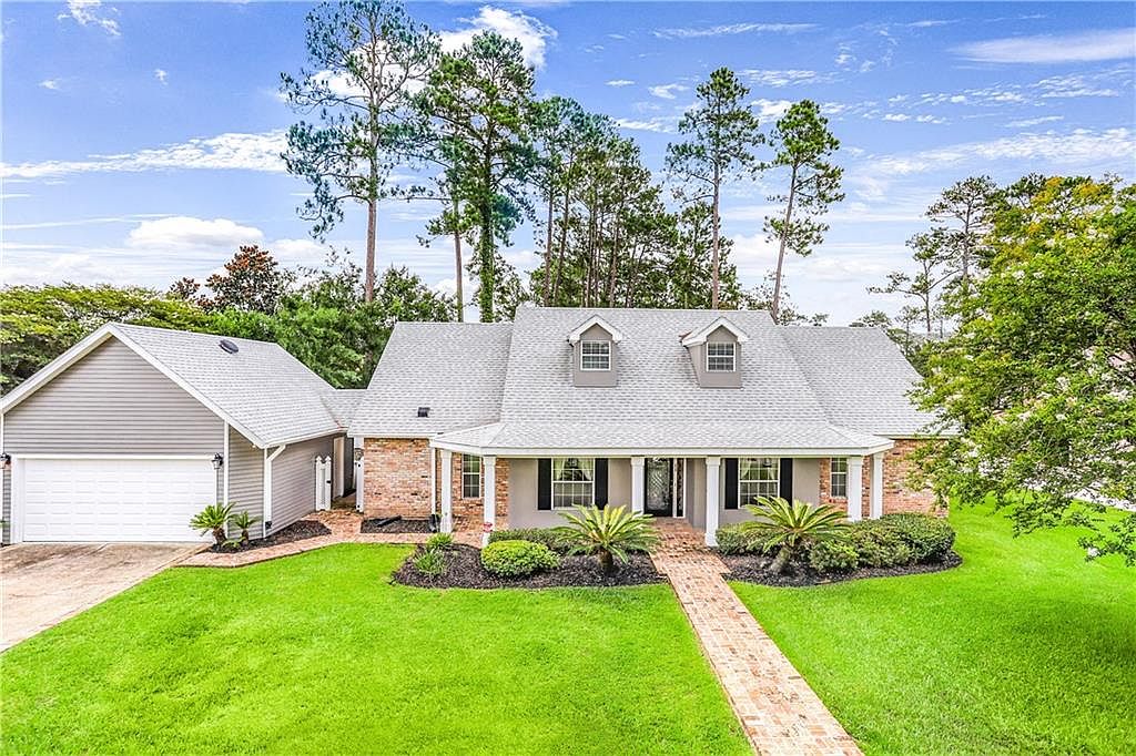 10 Fairway View Dr
