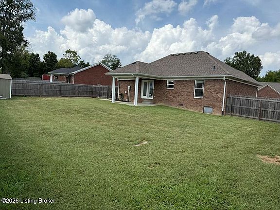 3rd image of 503 Meadowcrest Dr