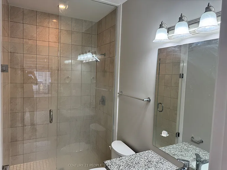 2518 Littlefield Cres — Photo 22