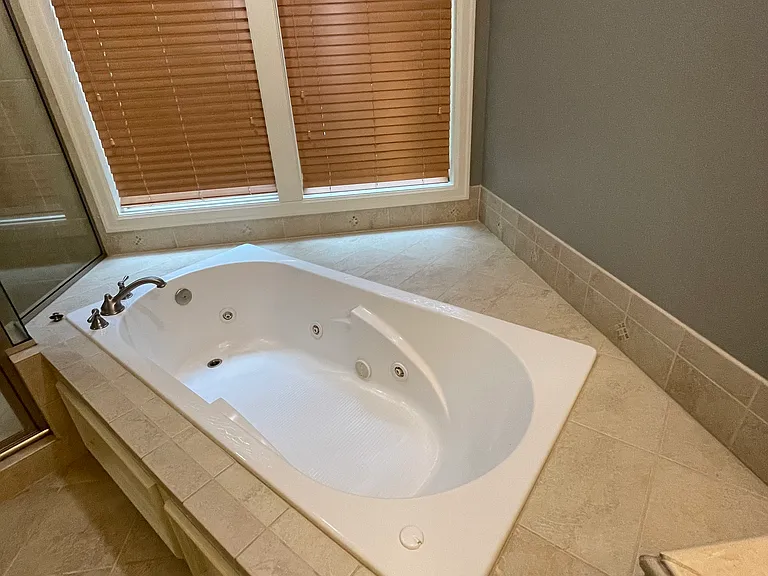 10964 NW Malia Ln — Photo 33