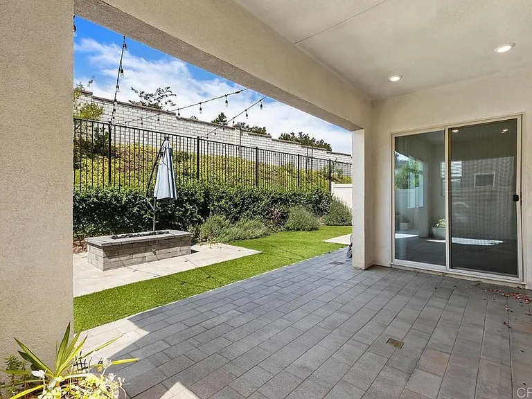 702 Westbrook Loop — Photo 31