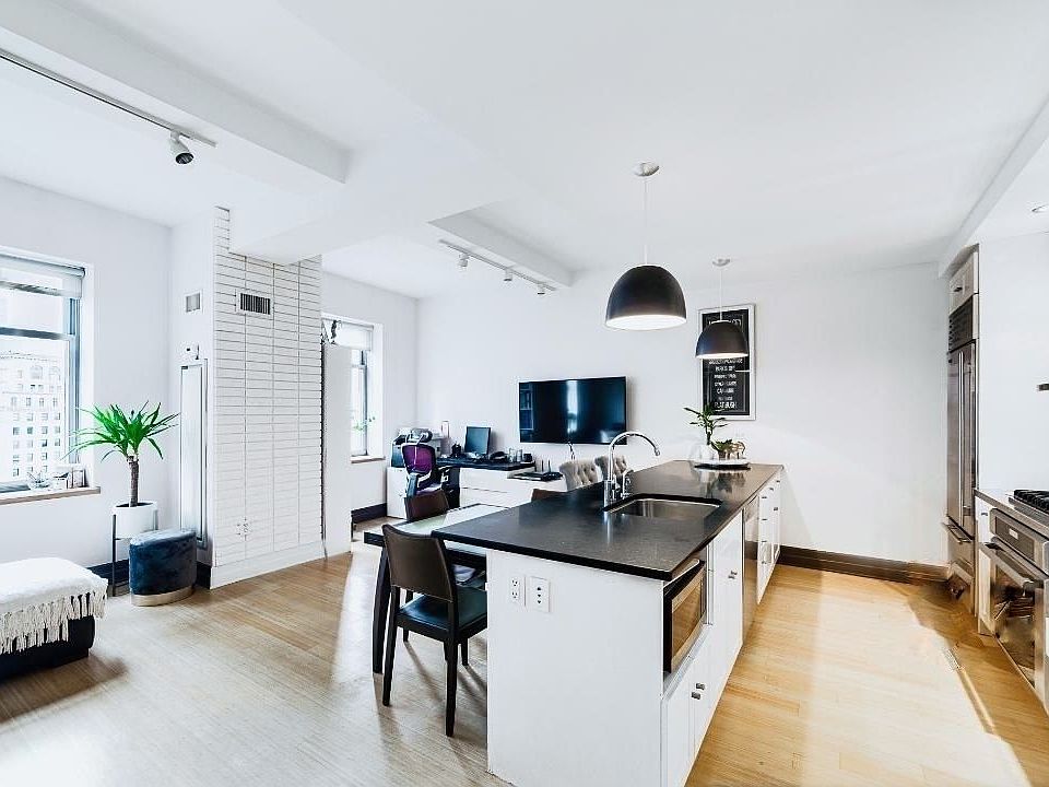 1st image of 110 Livingston St APT 10F