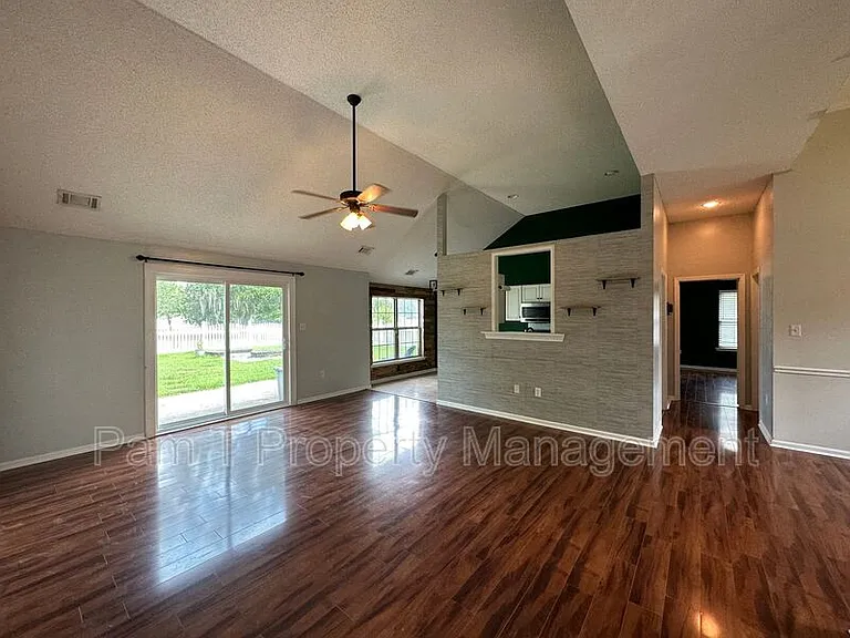 190 Salt Landing Cir — Photo 10